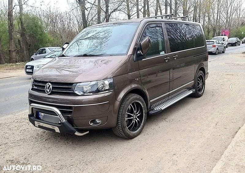 Maro Utilizat 2012 VW Multivan Van | 22.500 EUR (Preț OK) - Imagine 1/4