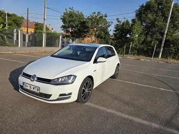 Utilizat 2015 VW Golf VII Hatchback | 4.200 EUR (Super Preț) - Imagine 1/4