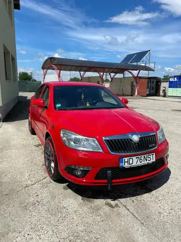 Rosu Utilizat 2010 Skoda Octavia RS Berlinǎ | 5.500 EUR - Imagine 1/4