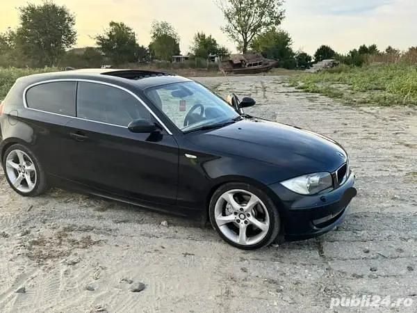 Utilizat 2009 BMW 123 Hatchback | 5.500 EUR - Imagine 1/4