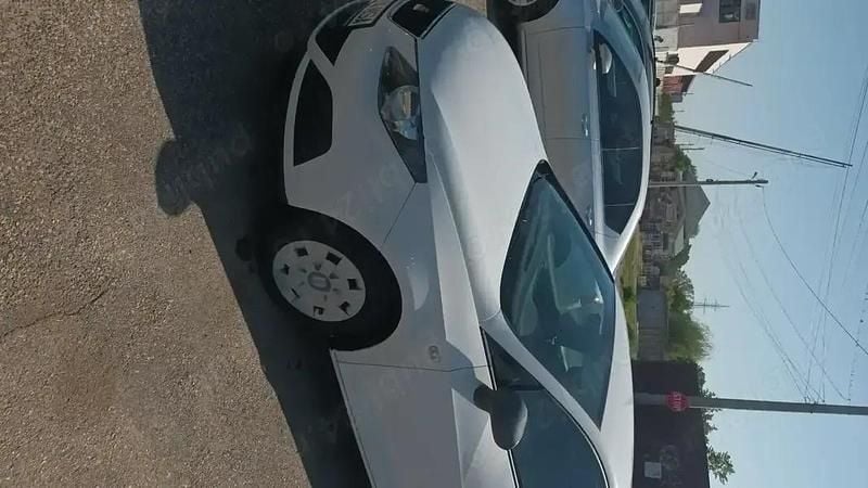 Utilizat 2011 Seat Ibiza Hatchback | 2.900 EUR (Preț OK) - Imagine 1/4