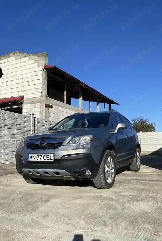 Utilizat 2010 Opel Antara SUV | 4.990 EUR (Preț OK) - Imagine 1/4