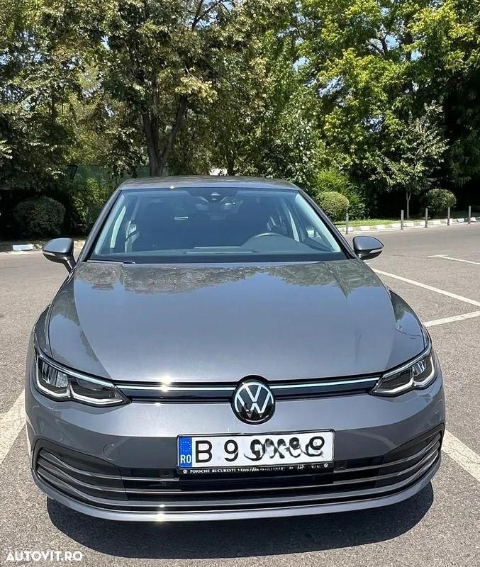 Culoaregri Utilizat 2023 VW Golf VIII Life Hatchback | 23.600 EUR (Preț OK) - Imagine 1/4