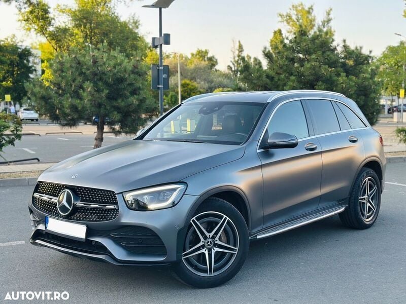 Gri Utilizat 2019 Mercedes GLC200 AMG line SUV | 33.500 EUR (Preț bun) - Imagine 1/4
