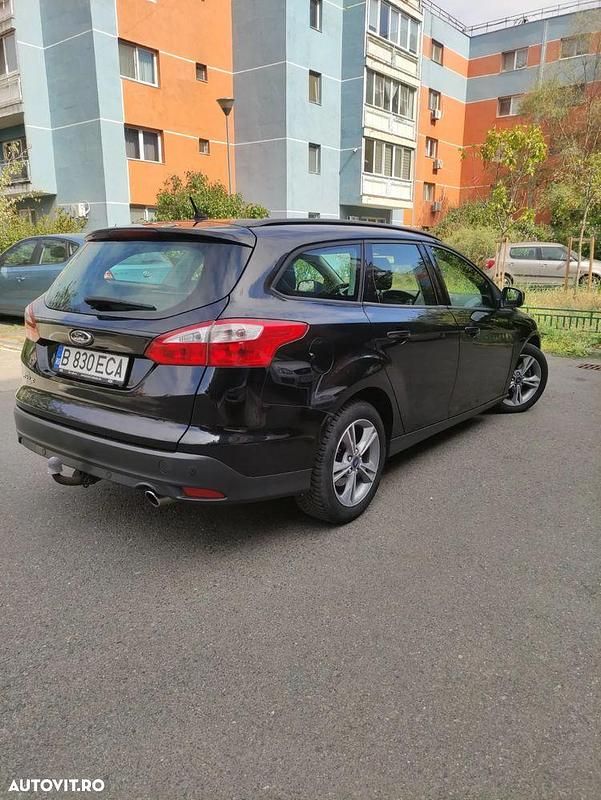 Second-hand Ford Focus 140 CP (102 kW) 2014 Culoarenegru Break