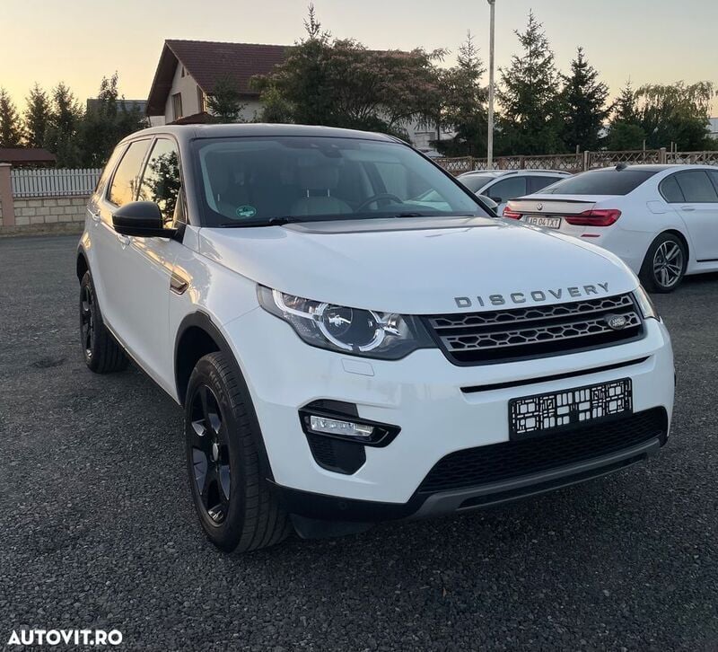Alb Utilizat 2016 Land Rover Discovery Sport HSE SUV | 11.500 EUR (Super Preț) - Imagine 1/4