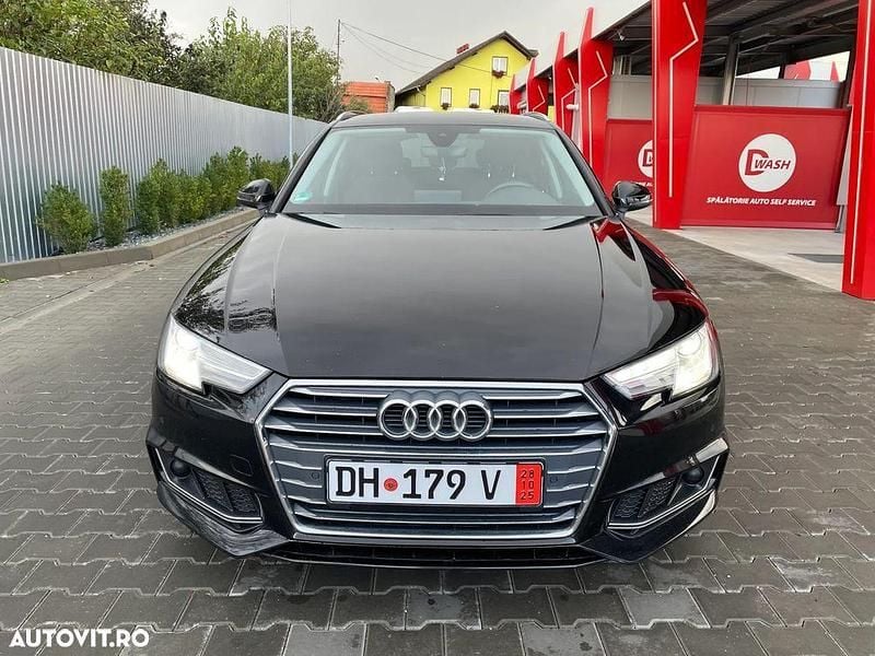 Culoarenegru Utilizat 2019 Audi A4 S-Line Break | 12.900 EUR (Super Preț) - Imagine 1/4