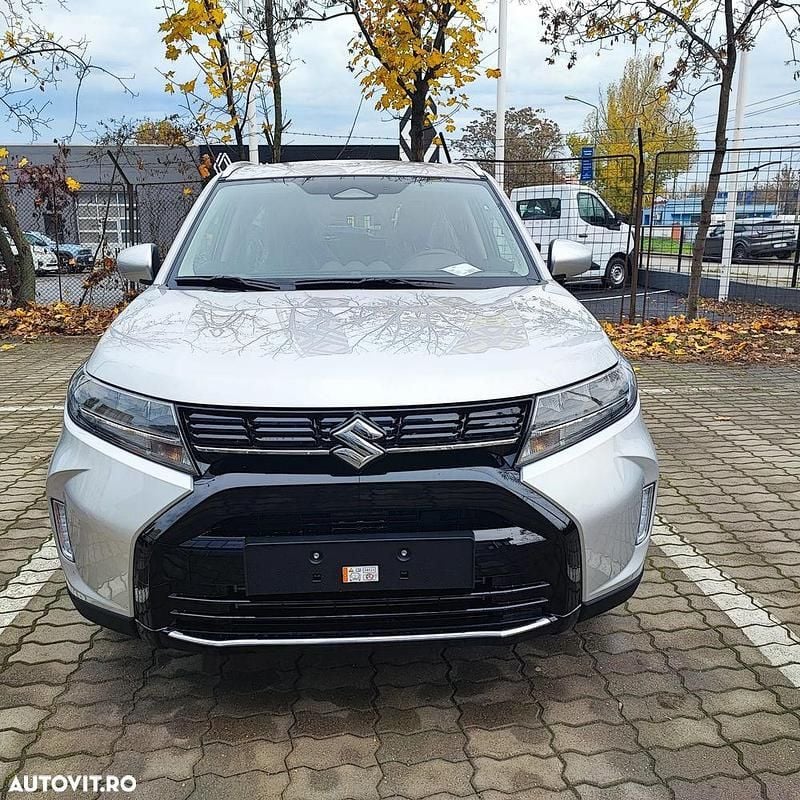 Culoareargint Nouă 2025 Suzuki Vitara SUV | 25.900 EUR (Preț OK) - Imagine 1/4