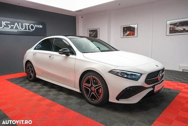 Culoarealb Utilizat 2024 Mercedes A180 AMG line Berlinǎ | 33.880 EUR (Puțin scump) - Imagine 1/4