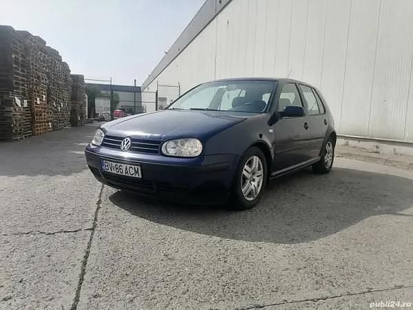 Utilizat 2003 VW Golf IV Berlinǎ | 850 EUR (Preț bun) - Imagine 1/4