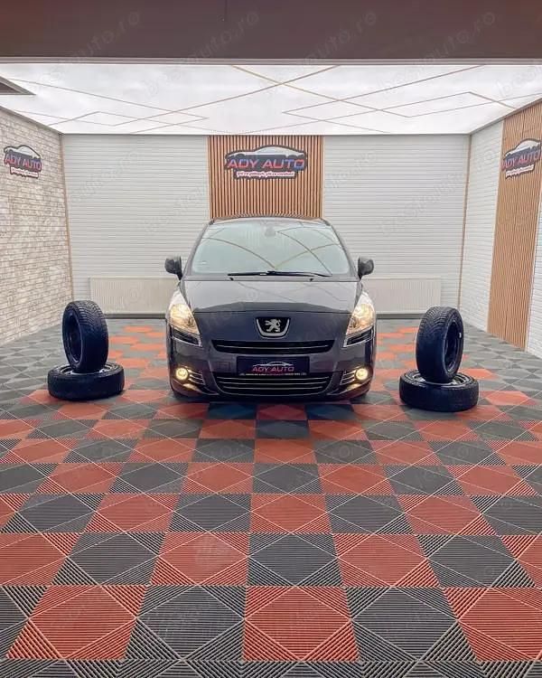 Second-hand Peugeot 5008 112 CP (82 kW) 2012 Monovolum