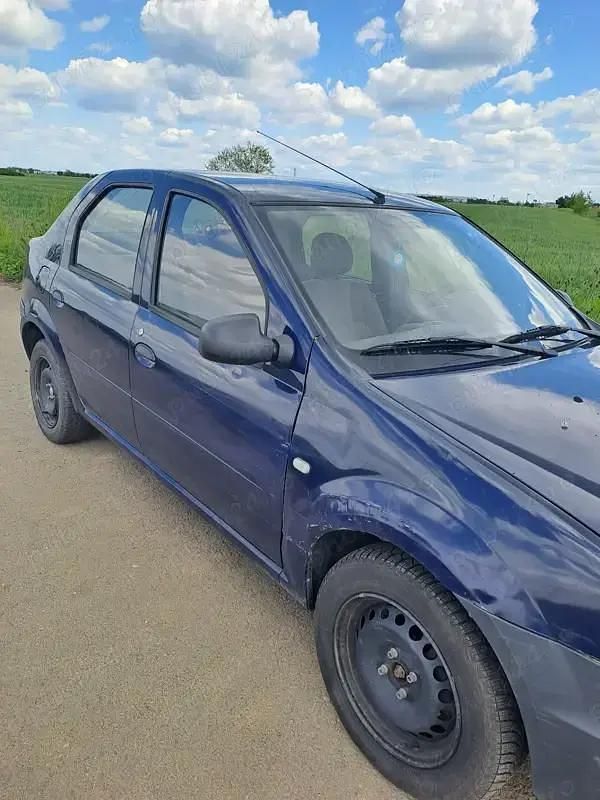 Utilizat 2010 Dacia Logan Berlinǎ | 2.299 EUR - Imagine 1/4