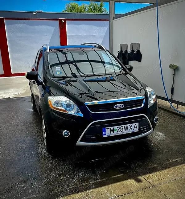 Utilizat 2010 Ford Kuga SUV | 5.599 EUR (Preț OK) - Imagine 1/4
