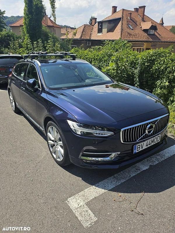 Culoarealbastru Utilizat 2017 Volvo V90 Inscription Break | 21.500 EUR - Imagine 1/4
