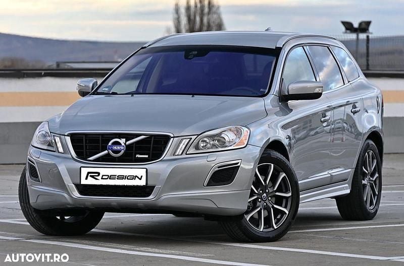 Culoareargint Utilizat 2013 Volvo XC60 R-Design SUV | 12.499 EUR (Preț OK) - Imagine 1/4