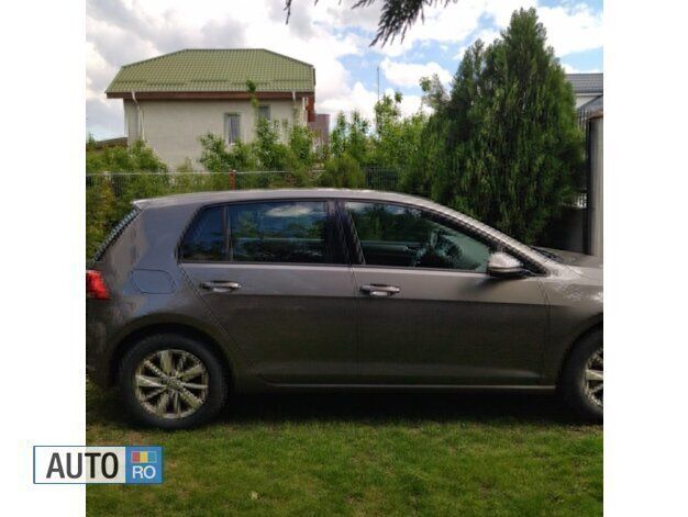 Gri Utilizat 2013 VW Golf VII Hatchback | 9.800 EUR - Imagine 1/4