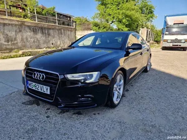 Negru Utilizat 2012 Audi A5 Coupe | 9.900 EUR (Preț OK) - Imagine 1/4