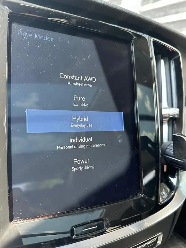 Utilizat 2019 Volvo V60 Break | 17.500 EUR (Super Preț) - Imagine 1/4