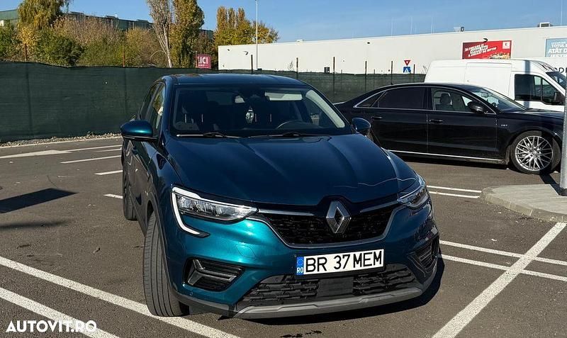 Culoarealbastru Utilizat 2021 Renault Arkana SUV | 15.600 EUR - Imagine 1/4