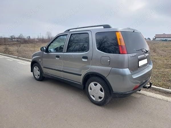 Second-hand Suzuki Ignis 69 CP (50 kW) 2005 Gri Hatchback