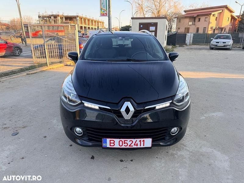 Second-hand Renault Clio GrandTour Intens 90 CP (66 kW) 2013 Culoarenegru Break