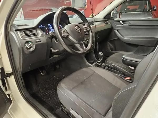 Second-hand Skoda Rapid 105 CP (77 kW) 2014 Hatchback