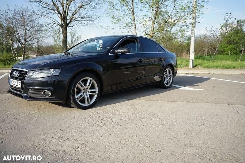 Negru Utilizat 2010 Audi A4 Berlinǎ | 7.450 EUR (Preț OK) - Imagine 1/4