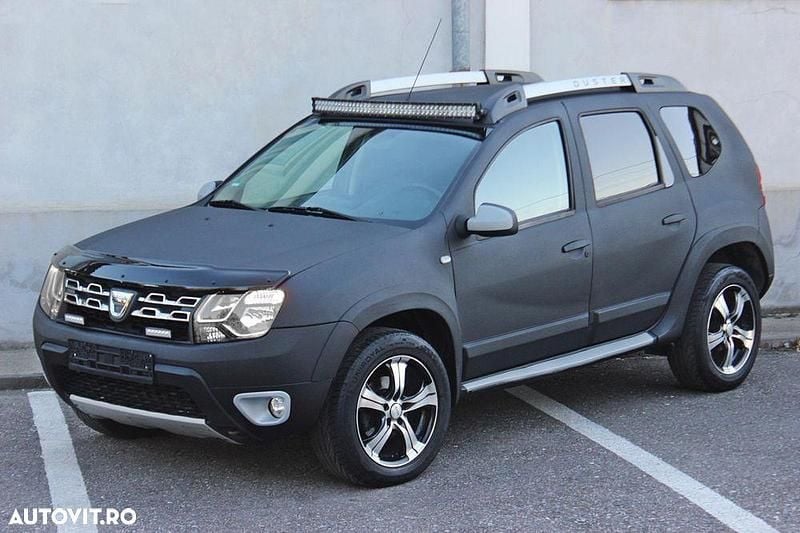 Culoarenegru Utilizat 2016 Dacia Duster Prestige SUV | 7.750 EUR (Super Preț) - Imagine 1/4