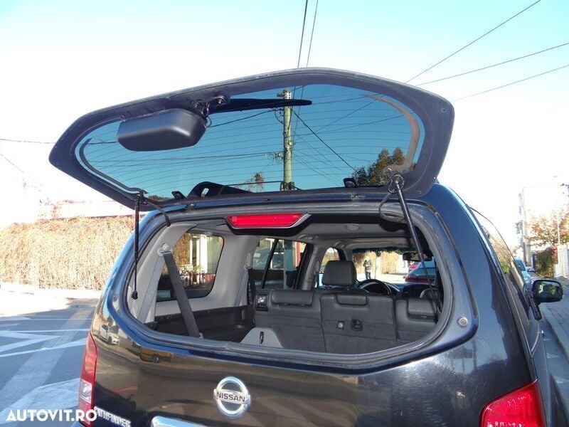 Second-hand Nissan Pathfinder 190 CP (139 kW) 2014 Negru SUV