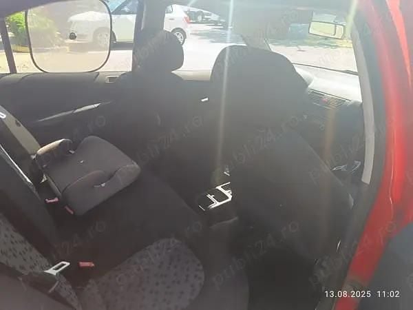 Utilizat 2005 Skoda Fabia | 1.150 EUR (Preț bun) - Imagine 1/4