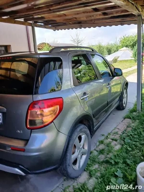 Utilizat 2009 Suzuki SX4 Hatchback | 3.999 EUR - Imagine 1/4