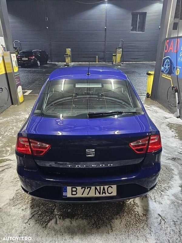 Second-hand Seat Toledo 90 CP (66 kW) 2016 Culoarealbastru Berlinǎ