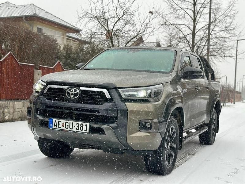 Second-hand Toyota HiLux Edition 204 CP (150 kW) 2023 Culoareverde Pickup