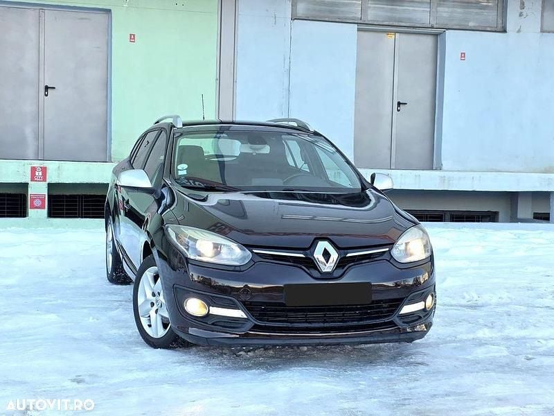 Culoaremaro Second-hand 2015 Renault Mégane GrandTour Dynamique Break | 5.300 EUR (Preț bun) - Imagine 1/4