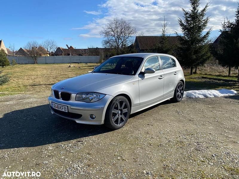 Second-hand BMW 118 129 CP (94 kW) 2006 Culoareargint Hatchback