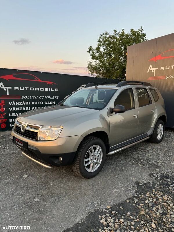 Galbeuriu Utilizat 2012 Dacia Duster Lauréate SUV | 5.499 EUR (Preț OK) - Imagine 1/4