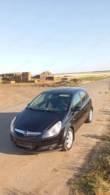 Utilizat 2008 Opel Corsa Hatchback | 2.150 EUR (Preț bun) - Imagine 1/4