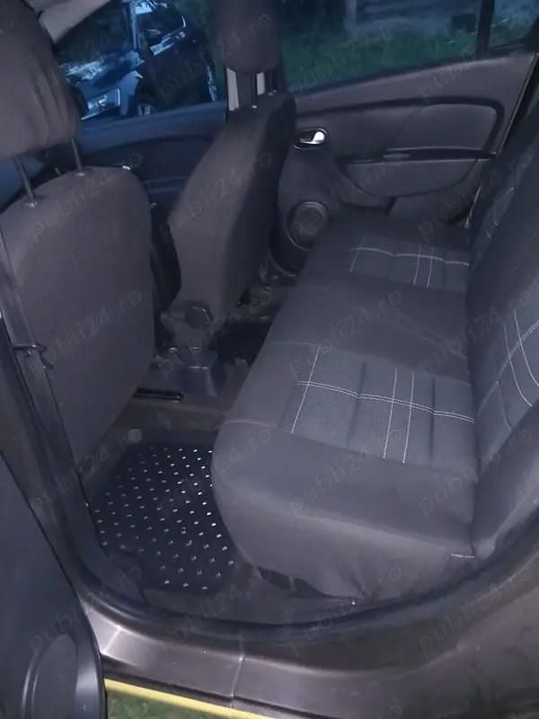 Alte culori Utilizat 2019 Dacia Logan MCV Break | 6.200 EUR (Preț bun) - Imagine 1/4