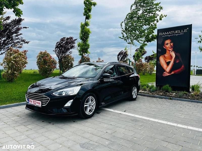 Culoarenegru Utilizat 2018 Ford Focus Active Break | 8.000 EUR (Preț OK) - Imagine 1/4