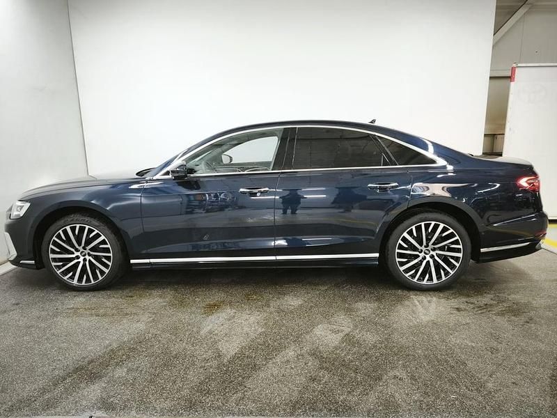 Second-hand Audi A8 286 CP (210 kW) 2023 Albastru inchis  metalic Berlinǎ