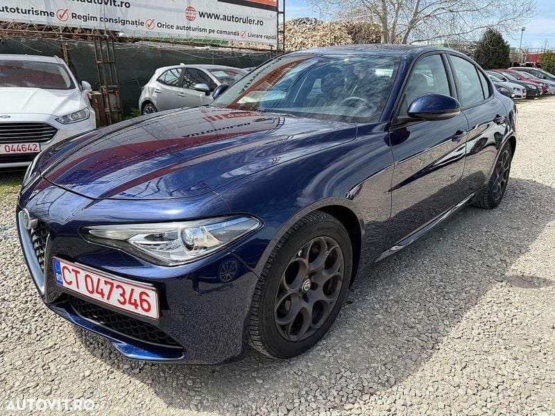 Albastru Utilizat 2021 Alfa Romeo Giulia Super Berlinǎ | 20.570 EUR - Imagine 1/4