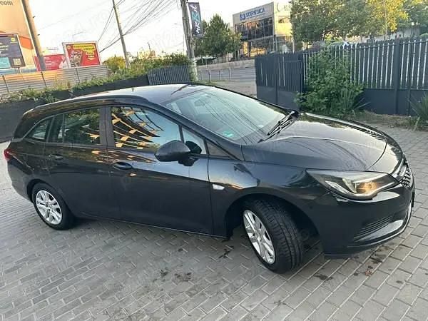Negru Utilizat 2016 Opel Astra Berlinǎ | 6.350 EUR (Preț OK) - Imagine 1/4