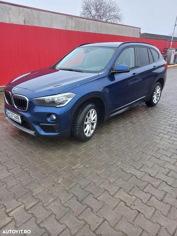 Albastru Utilizat 2019 BMW X1 SUV | 13.700 EUR (Super Preț) - Imagine 1/4