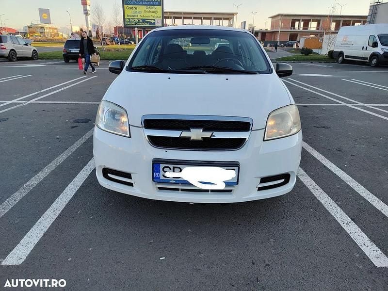Culoarealb Utilizat 2009 Chevrolet Aveo Berlinǎ | 2.150 EUR (Preț OK) - Imagine 1/4