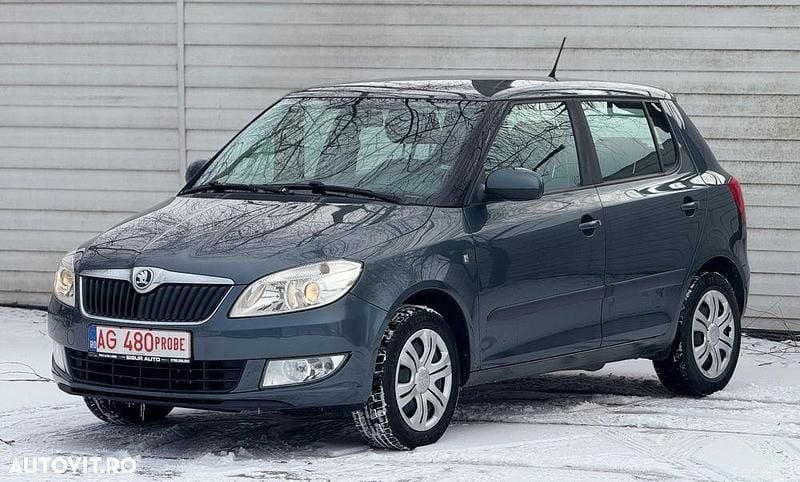 Culoaregri Utilizat 2014 Skoda Fabia Style | 3.999 EUR (Preț bun) - Imagine 1/4