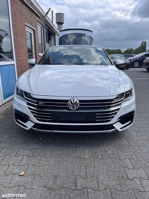 Culoarealb Utilizat 2018 VW Arteon R-line Edition Hatchback | 21.500 EUR (Preț OK) - Imagine 1/4