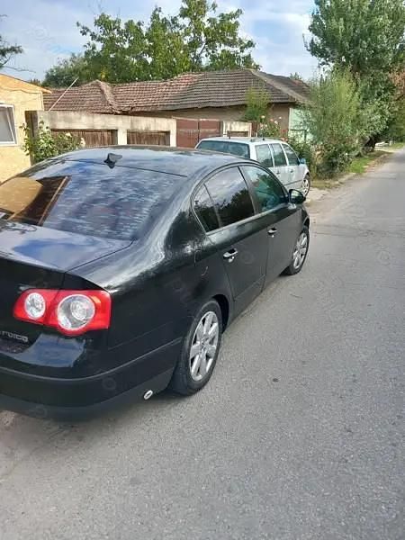 Second-hand VW Passat 124 CP (91 kW) 2007 Berlinǎ