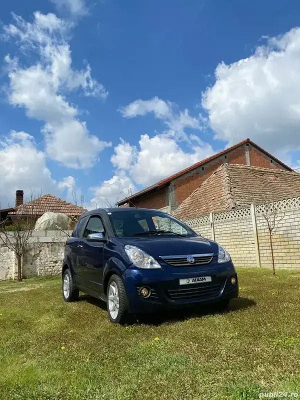Utilizat 2011 Aixam Crossline Monovolum | 4.050 EUR - Imagine 1/4