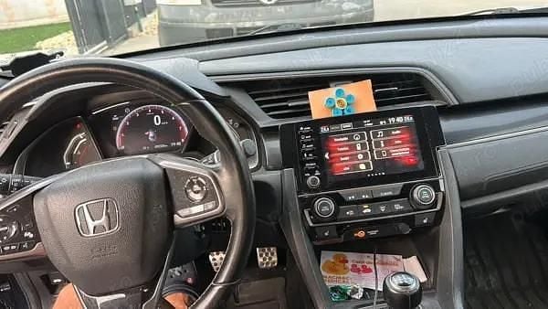 Albastru Utilizat 2020 Honda Civic Sport Coupe | 17.700 EUR (Preț OK) - Imagine 1/4