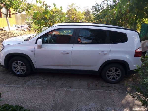 Alb Utilizat 2013 Chevrolet Orlando Break | 7.300 EUR - Imagine 1/4
